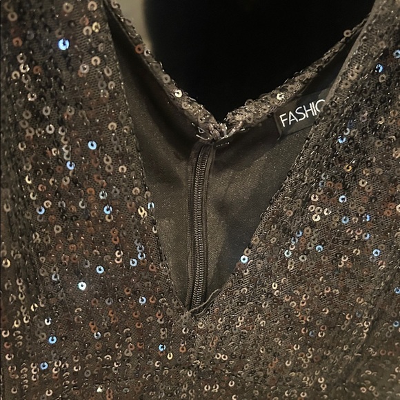 FASHION NOVA Black Reach For The Stars Sequin Jumpsuit - Black L - Picture 4 of 15